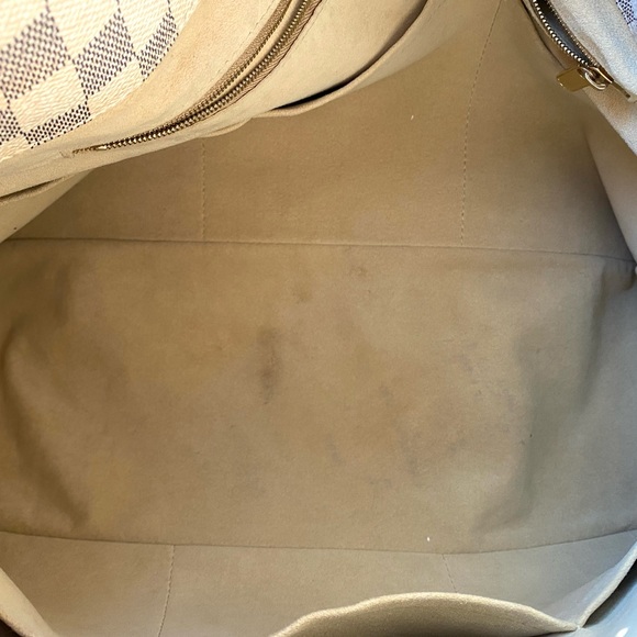 Louis Vuitton Damier Azur Artsy MM Hobo Bag - Picture 12 of 15